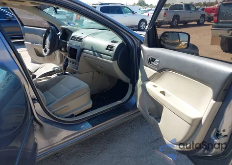 2007 Ford Fusion S z USA, uszkodzony, nr VIN 3FAHP06Z87R113327